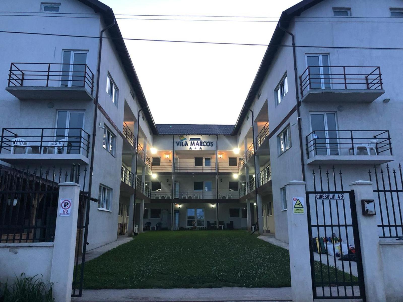 Marcos Hotel Costinesti Exterior photo